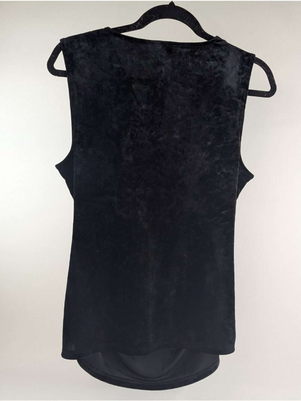 Calvin Klein Women's Medium Velour Sleeveless Top Black Blouse Shirt - NWT - Picture 5 of 8